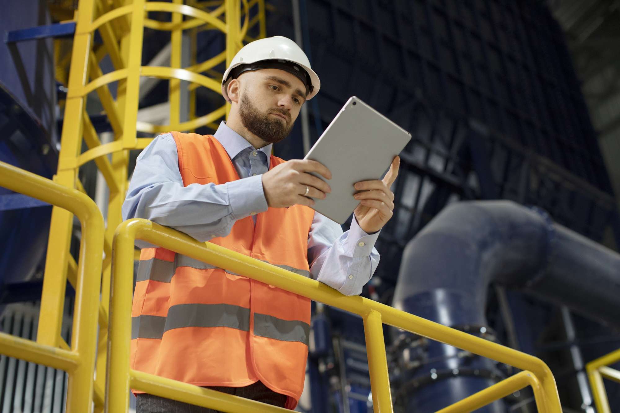 person-working-building-construction (3)